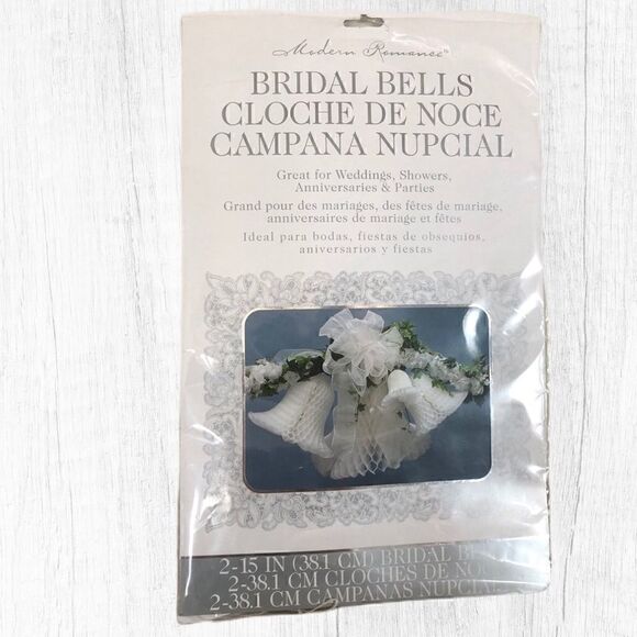 WHITE BRIDAL BELLS BY MODERN ROMANCE New Open Bag - Picture 1 of 4